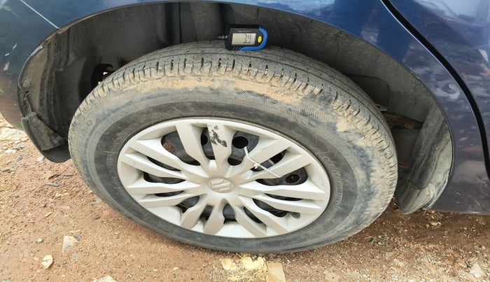 2019 Maruti Swift VDI AMT, Diesel, Automatic, 1,29,304 km, tyre