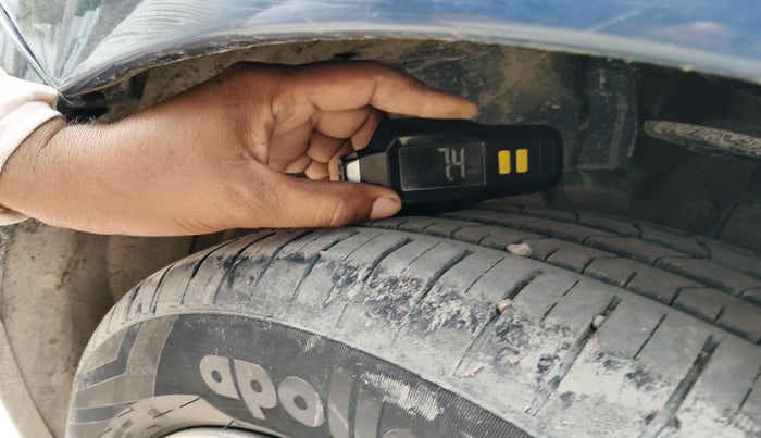 2017 Maruti Baleno SIGMA PETROL 1.2, Petrol, Manual, 35,468 km, tyre