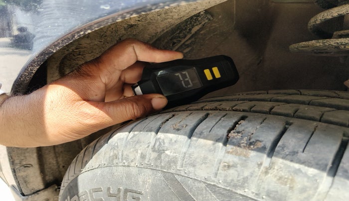 2017 Maruti Baleno SIGMA PETROL 1.2, Petrol, Manual, 35,468 km, tyre