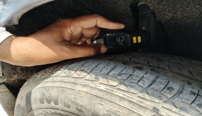 2017 Maruti Baleno SIGMA PETROL 1.2, Petrol, Manual, 35,468 km, tyre