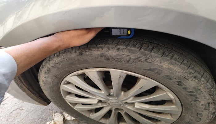 2020 Maruti Ciaz DELTA AT 1.5 SHVS PETROL, Petrol, Automatic, 35,821 km, tyre