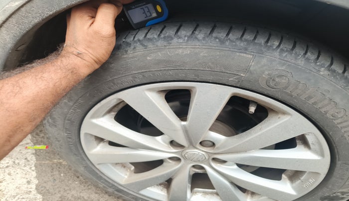 2022 MG ASTOR SUPER 1.5 CVT, Petrol, Automatic, 32,144 km, tyre