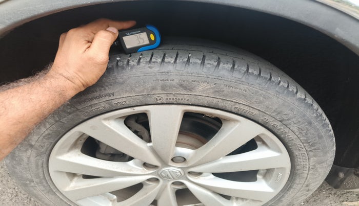 2022 MG ASTOR SUPER 1.5 CVT, Petrol, Automatic, 32,144 km, tyre