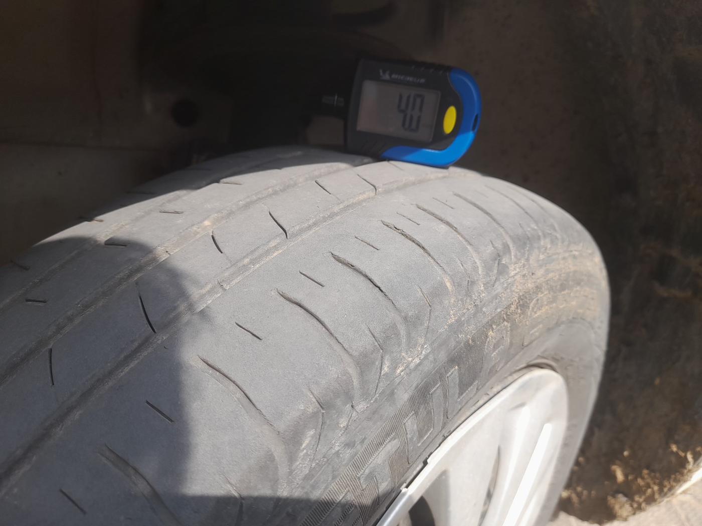 2012 Maruti Ritz VDI, Diesel, Manual, 1,58,143 km, tyre