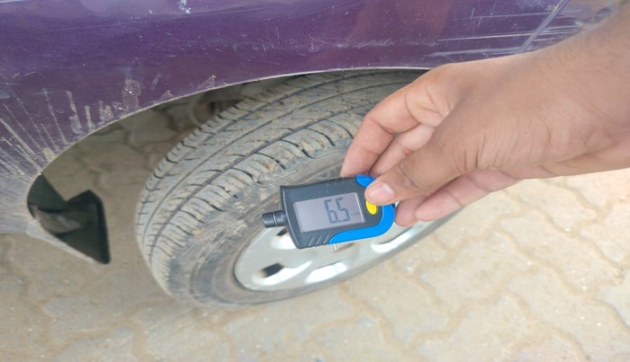 2015 Tata Nano TWIST XT, Petrol, Manual, 51,483 km, tyre