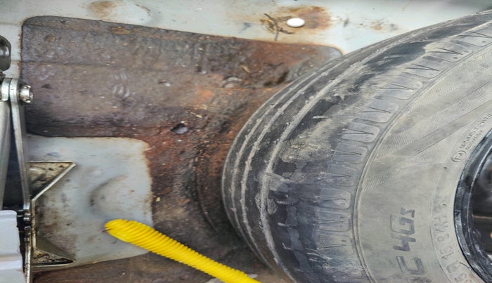 2018 Honda City 1.5L I-VTE V CVT, Petrol, Automatic, 1,02,000 km, tyre