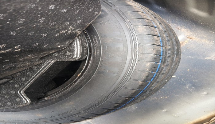 2019 Maruti Ciaz SIGMA 1.5 SHVS MT  PETROL, Petrol, Manual, 35,554 km, tyre