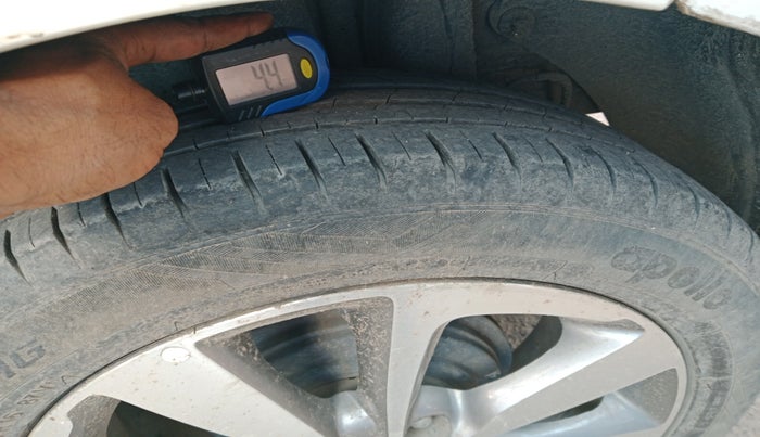 2016 Hyundai Elite i20 ASTA 1.2, Petrol, Manual, 58,100 km, tyre