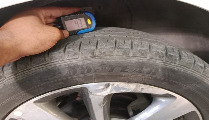 2016 Hyundai Elite i20 ASTA 1.2, Petrol, Manual, 58,100 km, tyre