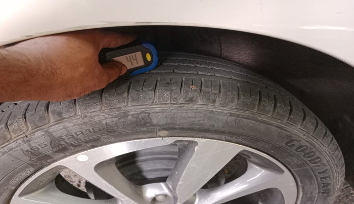 2016 Hyundai Elite i20 ASTA 1.2, Petrol, Manual, 58,100 km, tyre