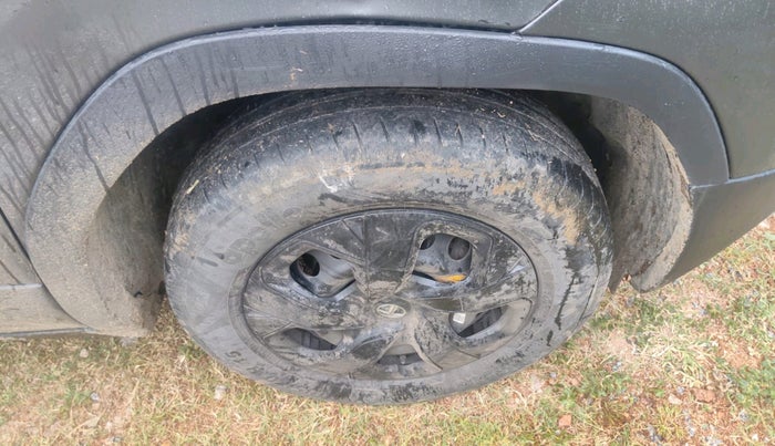 2022 Tata PUNCH ADVENTURE MT, Petrol, Manual, 46,924 km, tyre