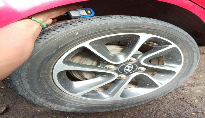 2017 Hyundai Grand i10 ASTA 1.2 KAPPA VTVT, Petrol, Manual, 27,491 km, tyre