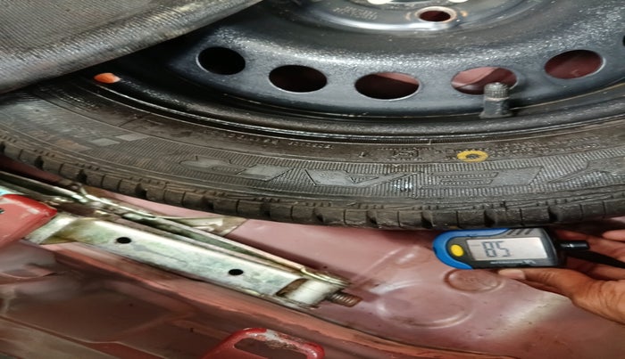 2017 Hyundai Grand i10 ASTA 1.2 KAPPA VTVT, Petrol, Manual, 27,491 km, tyre