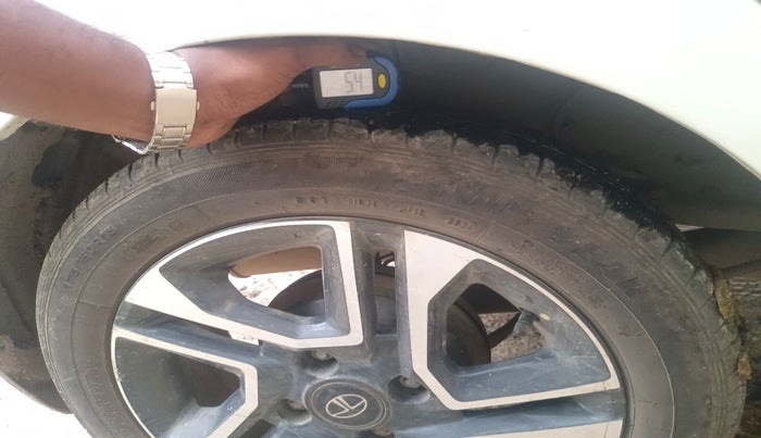 2019 Tata Tiago XZ PLUS PETROL, Petrol, Manual, 62,506 km, tyre