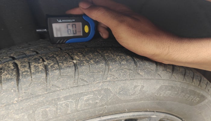 2019 Maruti XL6 ZETA MT, Petrol, Manual, 90,941 km, tyre