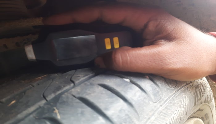 2018 Volkswagen Vento HIGHLINE 1.5 AT, Diesel, Automatic, 1,18,717 km, tyre