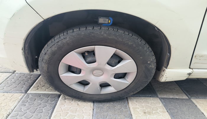 2010 Maruti A Star VXI, Petrol, Manual, 1,11,171 km, tyre