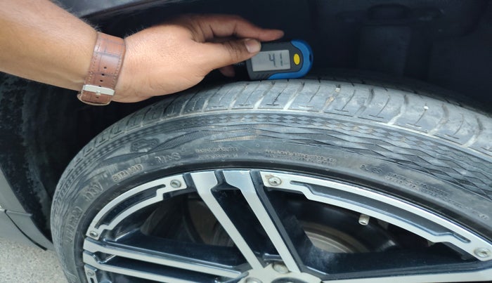 2019 MG HECTOR SHARP HYBRID 1.5 PETROL, Petrol, Manual, 53,938 km, tyre
