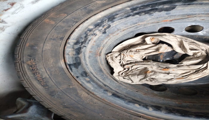 2016 Hyundai Elite i20 ASTA 1.4 CRDI, Diesel, Manual, 84,000 km, tyre