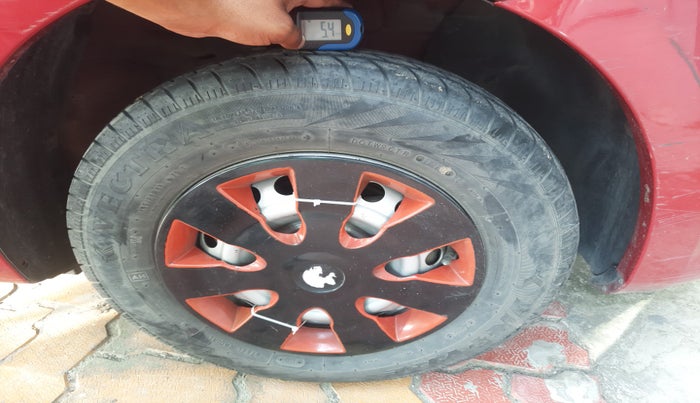 2018 Nissan Micra Active XL, Petrol, Manual, 12,581 km, tyre