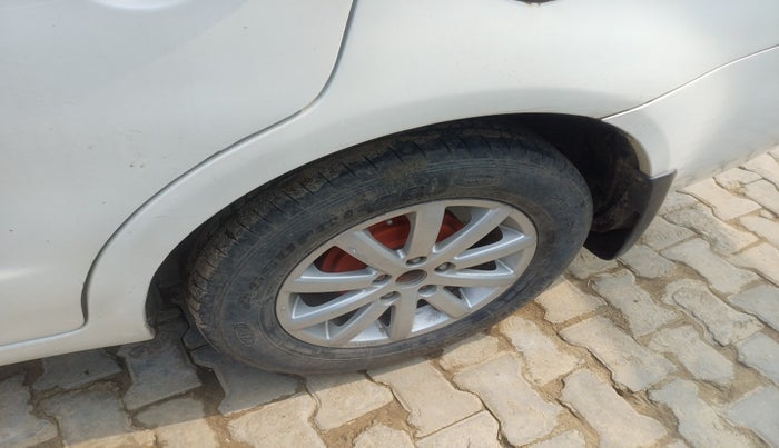 2013 Maruti SX4 ZDI, Diesel, Manual, 1,37,486 km, tyre
