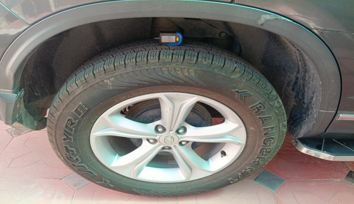 2019 Tata Harrier XZ 2.0L, Diesel, Manual, 42,091 km, tyre