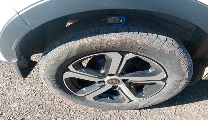 2021 Tata NEXON EV XZ PLUS, Electric, Automatic, 1,05,125 km, tyre