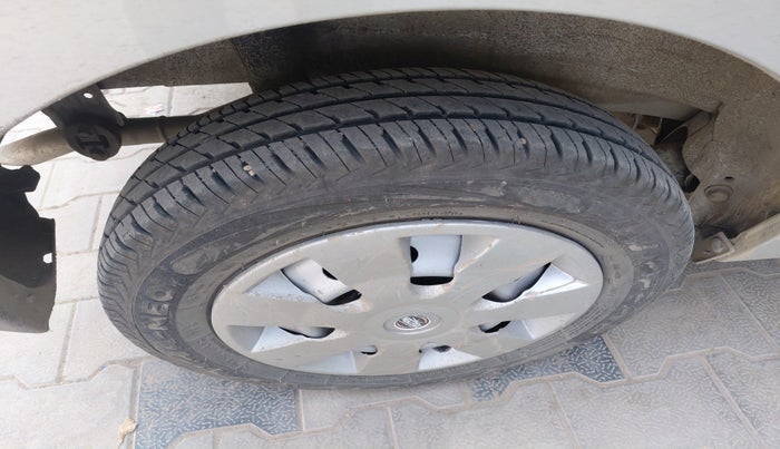 2025 Maruti Alto K10 LXi(O), Petrol, Manual, 14,698 km, tyre