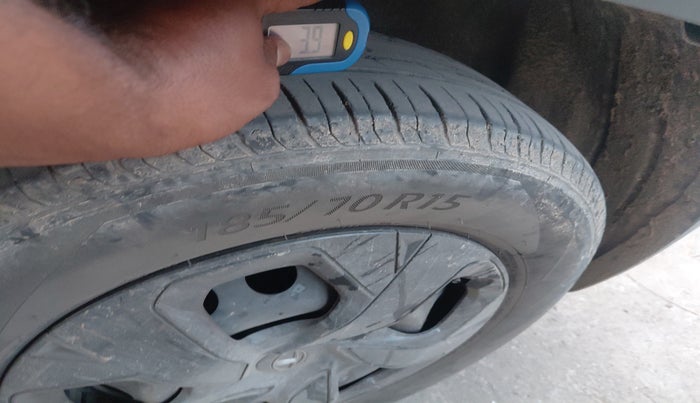 2022 Tata PUNCH ADVENTURE MT, Petrol, Manual, 79,785 km, tyre