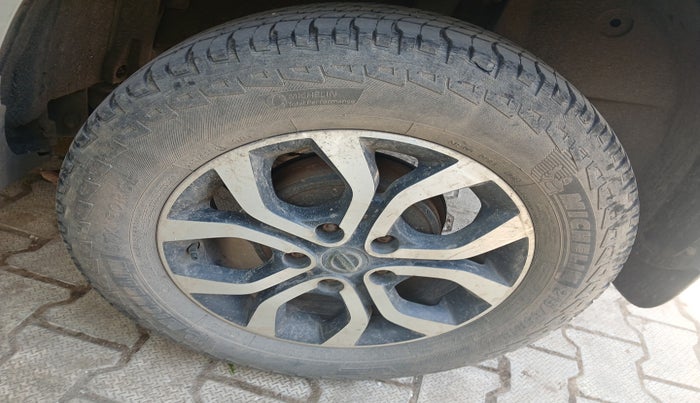 2015 Nissan Terrano XL D PLUS, Diesel, Manual, 94,184 km, tyre