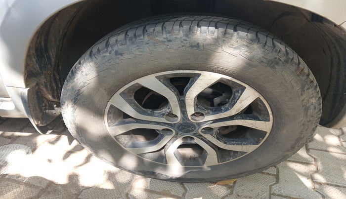 2015 Nissan Terrano XL D PLUS, Diesel, Manual, 94,184 km, tyre
