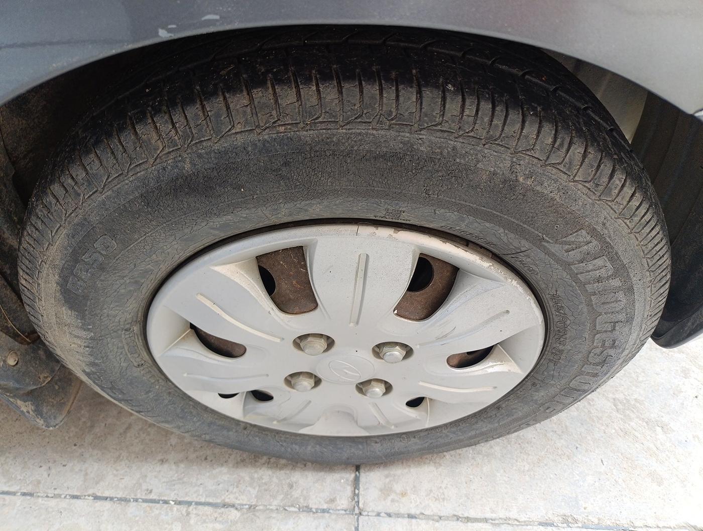 2010 Hyundai i10 MAGNA 1.2, Petrol, Manual, 33,612 km, tyre