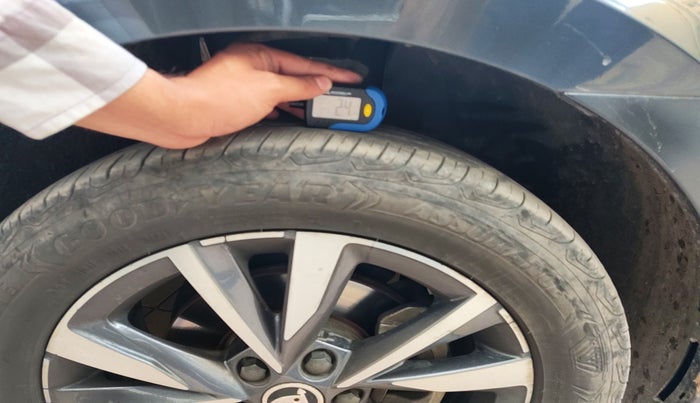 2023 Skoda SLAVIA STYLE 1.0L TSI AT, Petrol, Automatic, 48,700 km, tyre