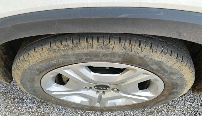 2022 KIA SONET HTK PLUS 1.2, Petrol, Manual, 18,402 km, tyre