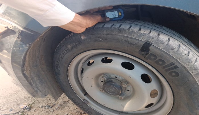 2021 Tata Tiago XE PETROL, Petrol, Manual, 49,514 km, tyre
