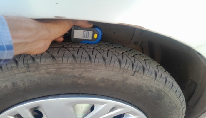 2013 Maruti Swift LDI, Diesel, Manual, 1,47,777 km, tyre