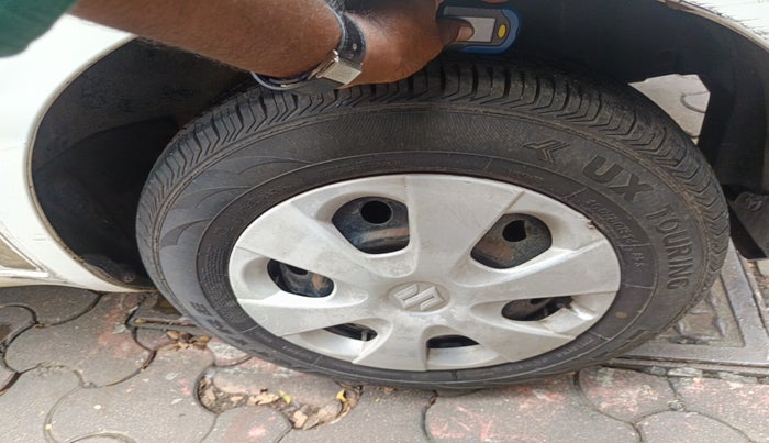 2010 Maruti Ritz VXI, Petrol, Manual, 14,787 km, tyre