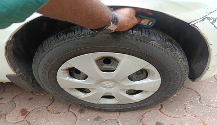 2010 Maruti Ritz VXI, Petrol, Manual, 14,787 km, tyre