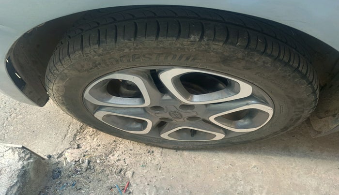 2019 Hyundai Elite i20 ASTA (O) CVT, Petrol, Automatic, 57,528 km, tyre