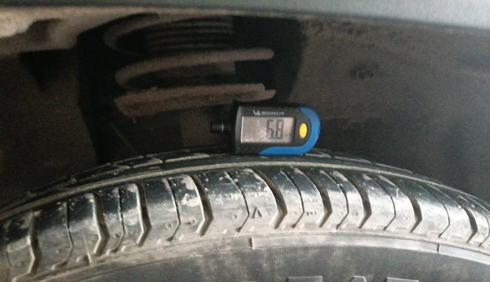 2024 Tata PUNCH Adventure (S) AMT, Petrol, Manual, 5,200 km, tyre