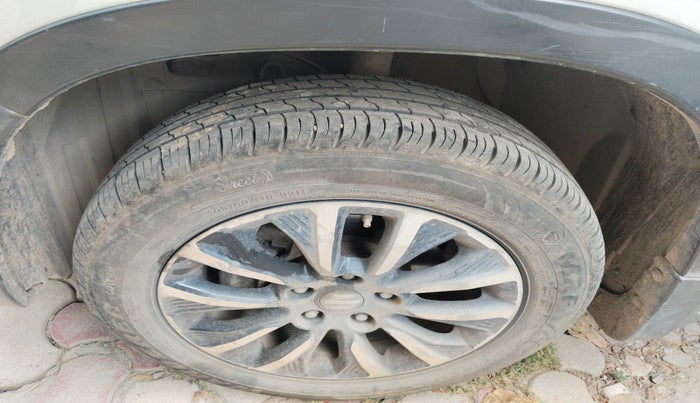 2022 Maruti Vitara Brezza LXI, Petrol, Manual, 44,660 km, tyre