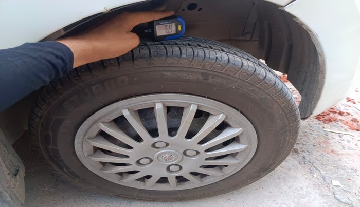 2016 Maruti Wagon R 1.0 LXI CNG, Petrol, Manual, 77,562 km, tyre
