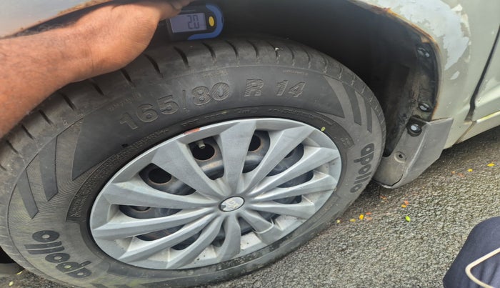 2010 Maruti Swift Dzire VXI, Petrol, Manual, 12,345 km, tyre