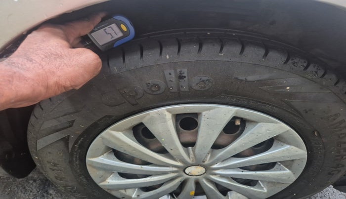 2010 Maruti Swift Dzire VXI, Petrol, Manual, 12,345 km, tyre