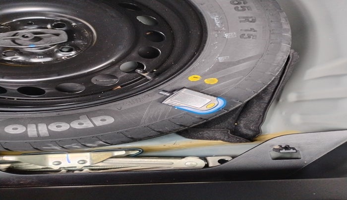 2023 Maruti Baleno ALPHA 1.2 AGS, Petrol, Automatic, 27,420 km, tyre