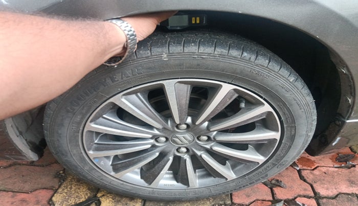 2021 Maruti Ciaz ALPHA  AT 1.5 SHVS PETROL, Petrol, Automatic, 42,550 km, tyre