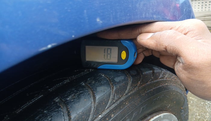 2006 Maruti Wagon R LXI, Petrol, Manual, 79,699 km, tyre