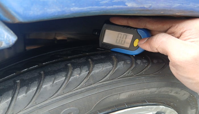 2006 Maruti Wagon R LXI, Petrol, Manual, 79,699 km, tyre