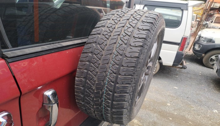 2022 Mahindra Thar LX HT PETROL 4WD MT, Petrol, Manual, 38,124 km, tyre