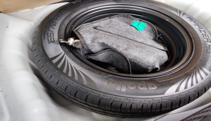 2022 Hyundai GRAND I10 NIOS SPORTZ AMT 1.2 KAPPA VTVT, Petrol, Automatic, 21,722 km, tyre